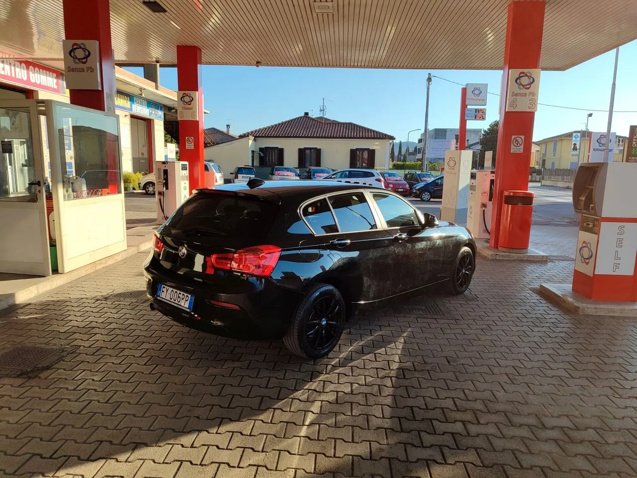 BMW 116I 2015 photo 4