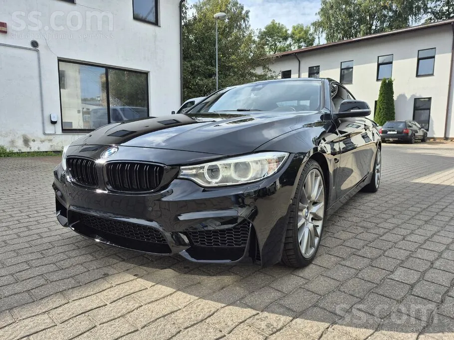 BMW 440I
