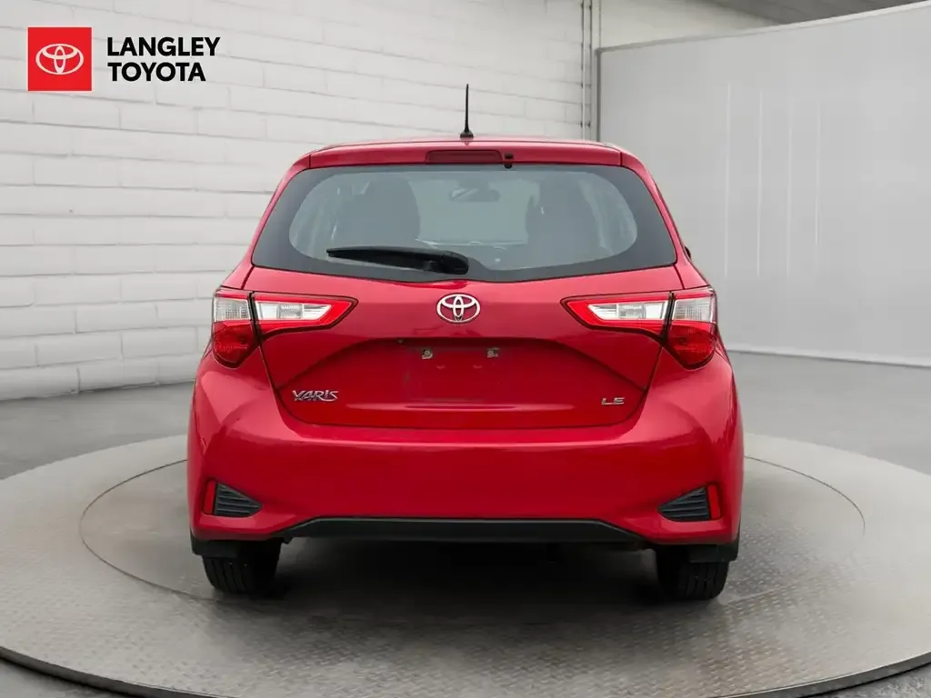 Toyota Yaris 2018 photo 4