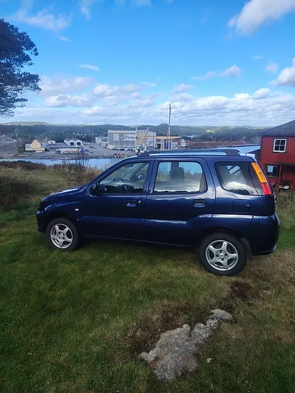 Subaru Justy 2005 photo 2