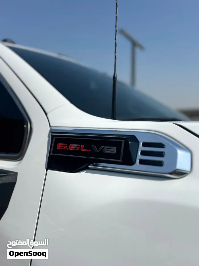 GMC Sierra 2025 photo 4