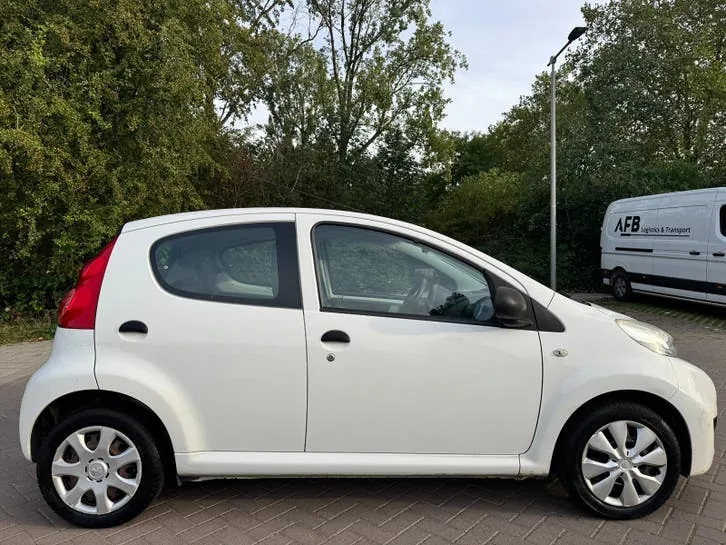 Peugeot 107