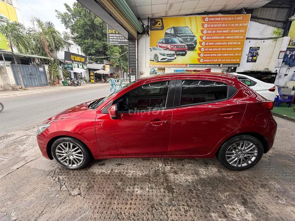 Mazda 2 2021 photo 3