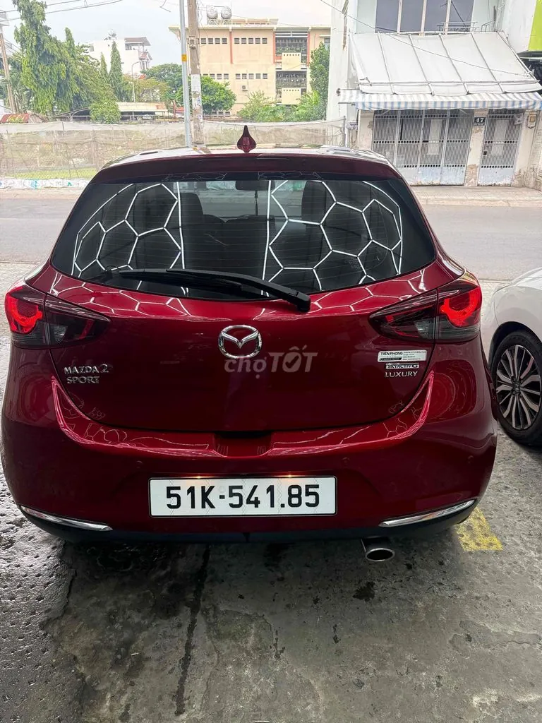 Mazda 2 2021 photo 2