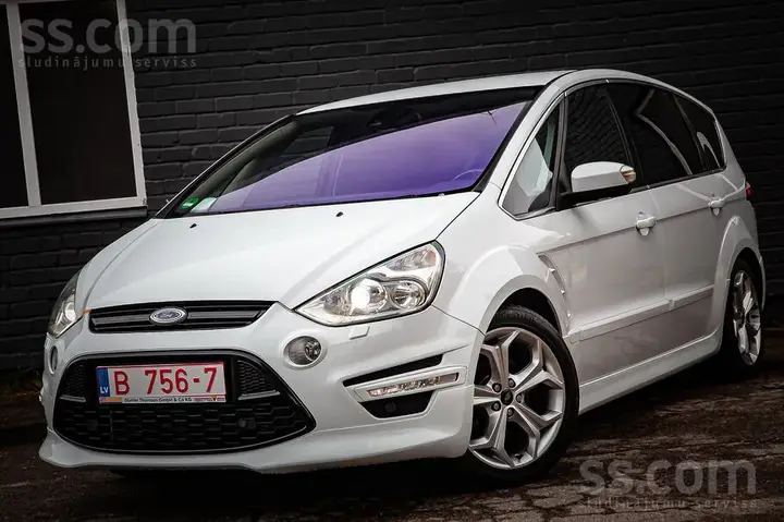 Ford S-Max