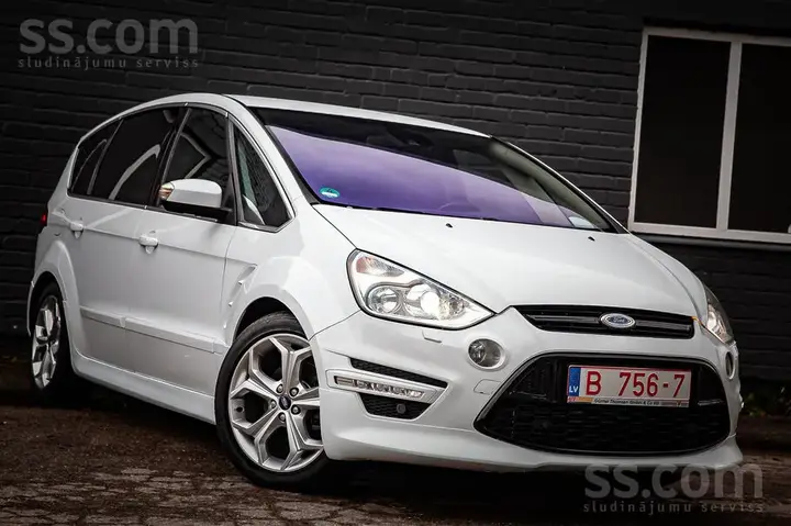 Ford S-Max 2012 photo 4