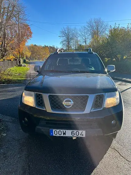 Nissan Navara 2014 photo 2