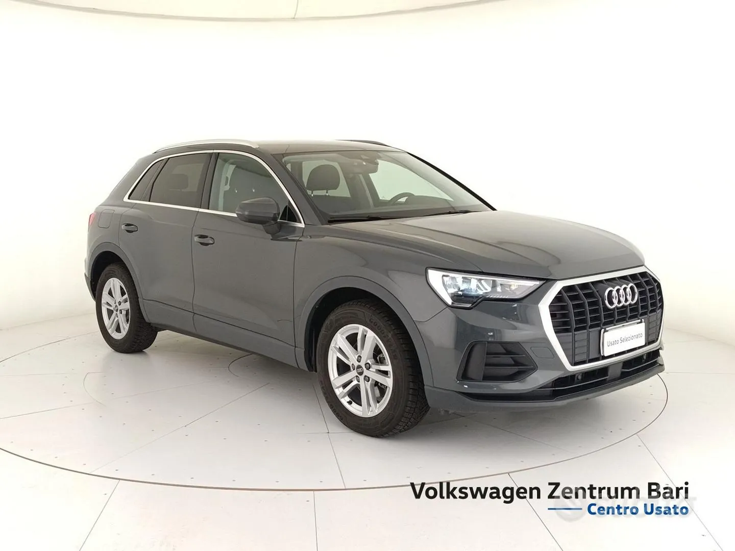 Audi Q3 2021 photo 4