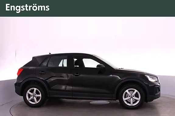 Audi Q2 2023 photo 2