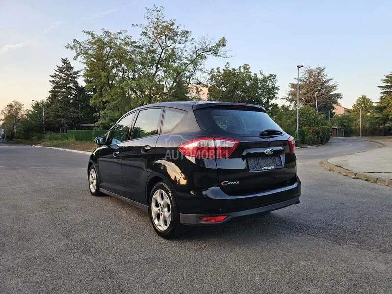 Ford C-Max 2012 photo 5