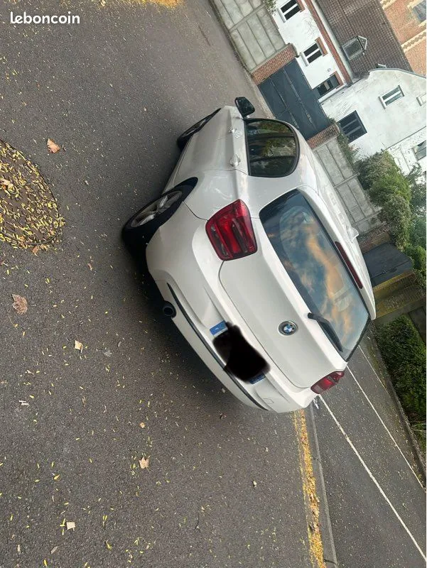 BMW 1 Series 2012 photo 2