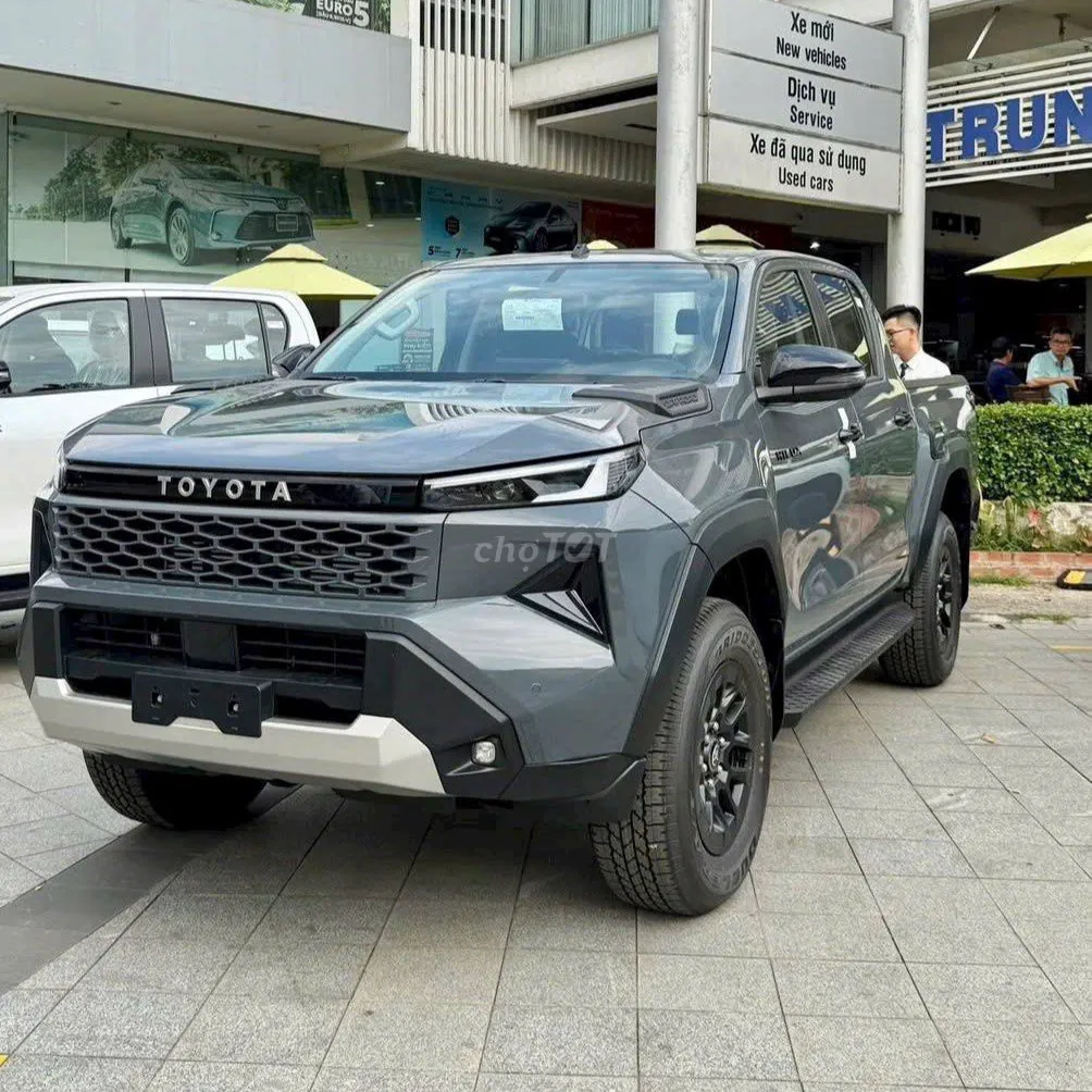 Toyota Hilux 2026 photo 2