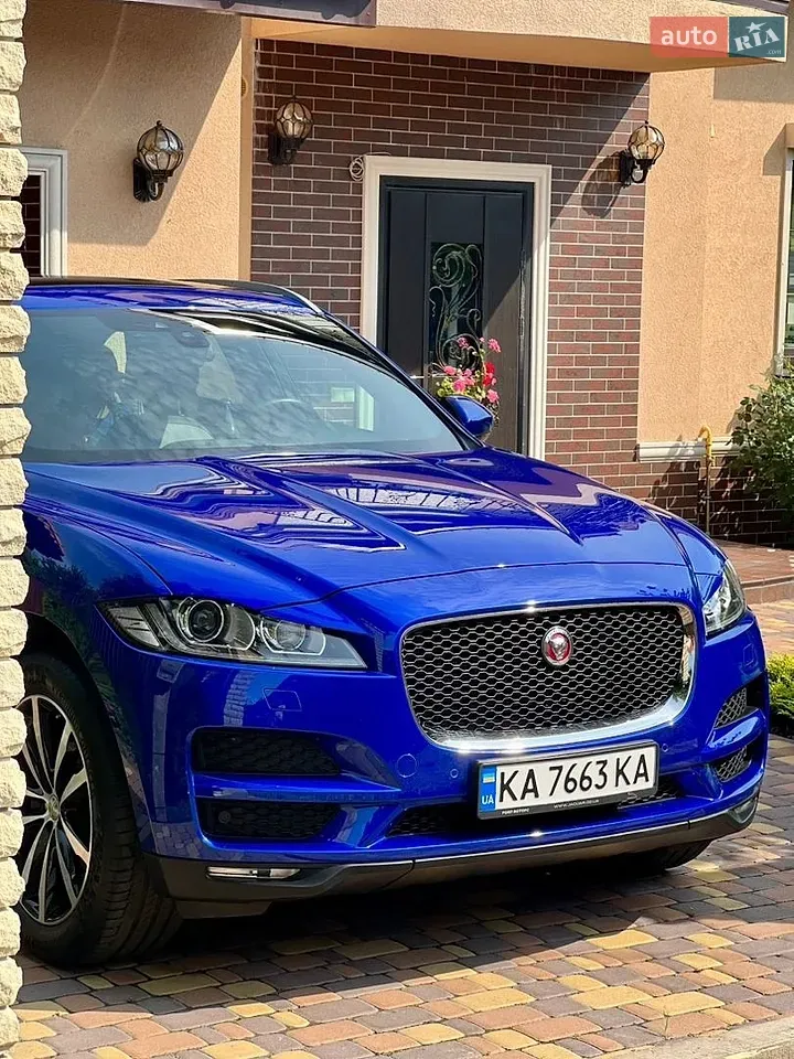 Jaguar F-Pace