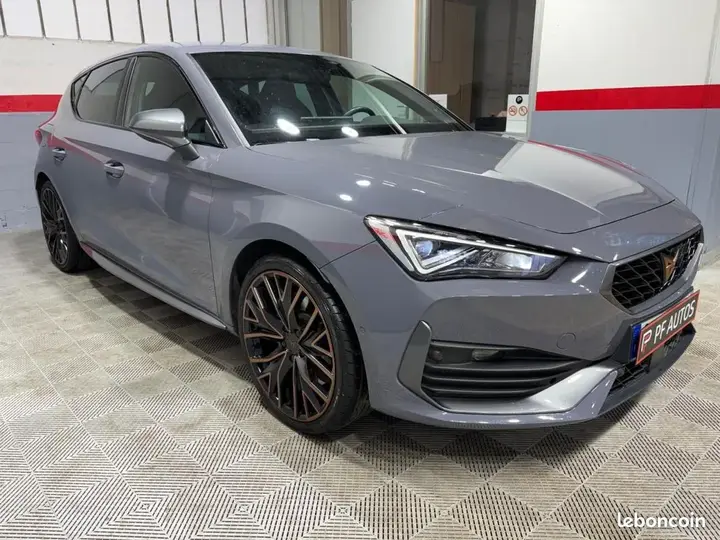 Cupra Leon 2023 photo 3