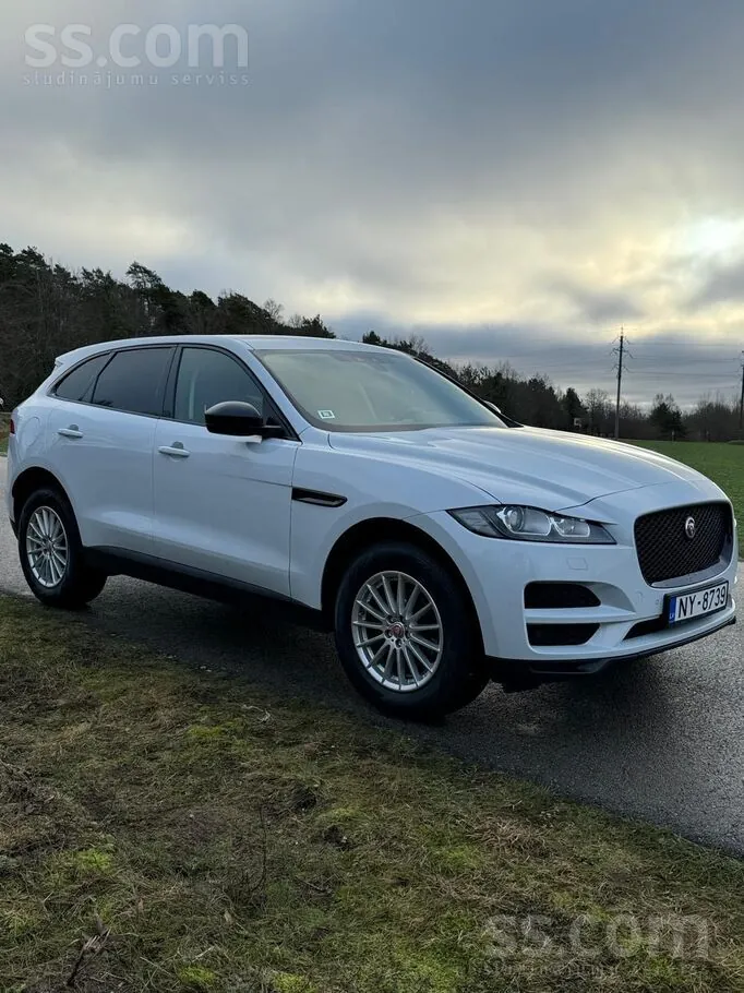 Jaguar F-Pace 2020 photo 3