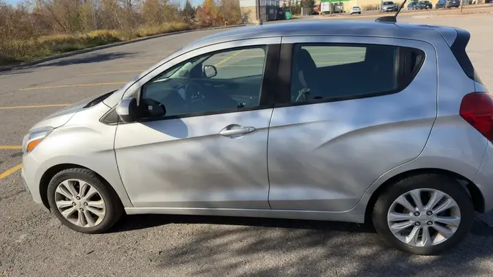 Chevrolet Spark 2017 photo 2