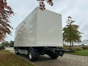 Pacton Pacton Gesloten Aanhanger Met Laadklep