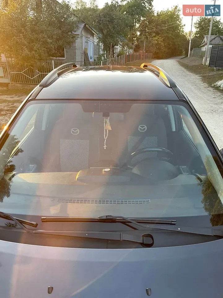 Mazda 5 2005 photo 3