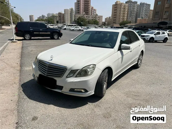 Mercedes-Benz E-Class 2011 photo 5