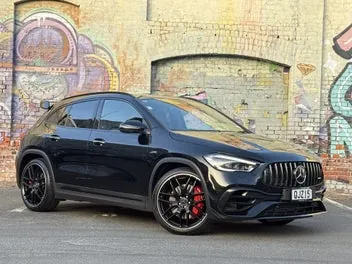 Mercedes-Benz Gla 45 2024 photo 2