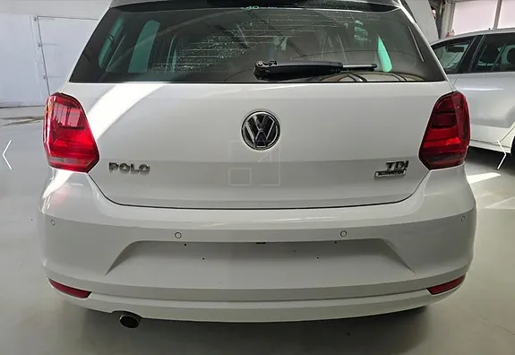 Volkswagen Polo 2015 photo 3