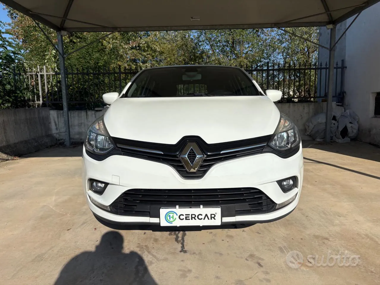 Renault Clio 2017 photo 2