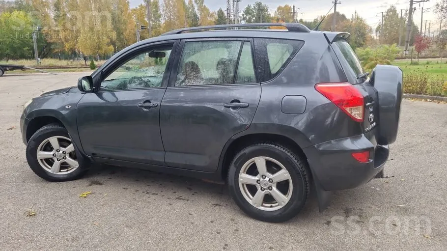 Toyota Rav4 2006 photo 3