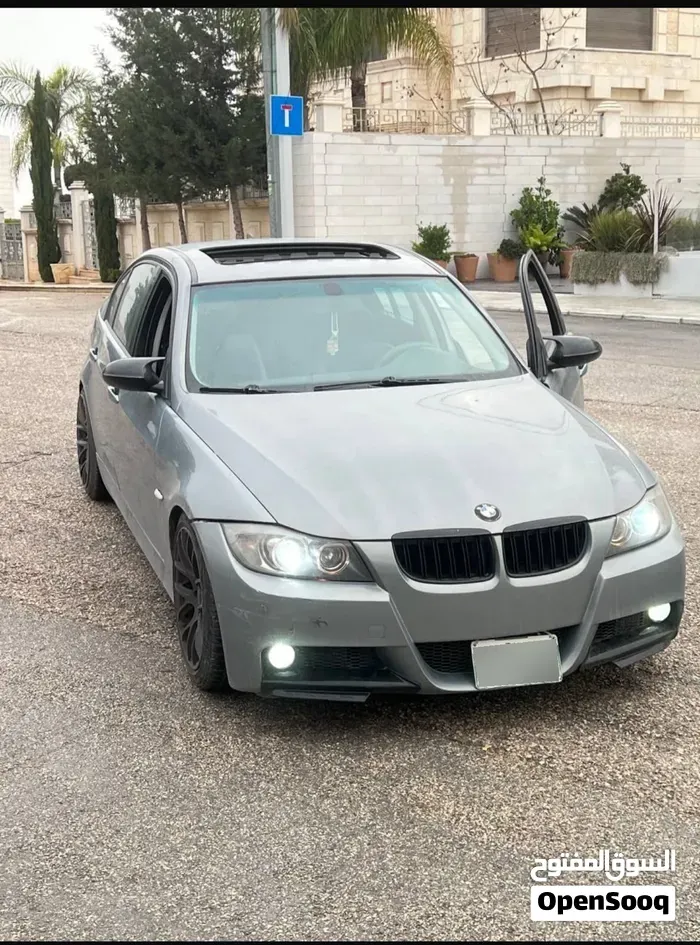 BMW 3 Series 2005 photo 2