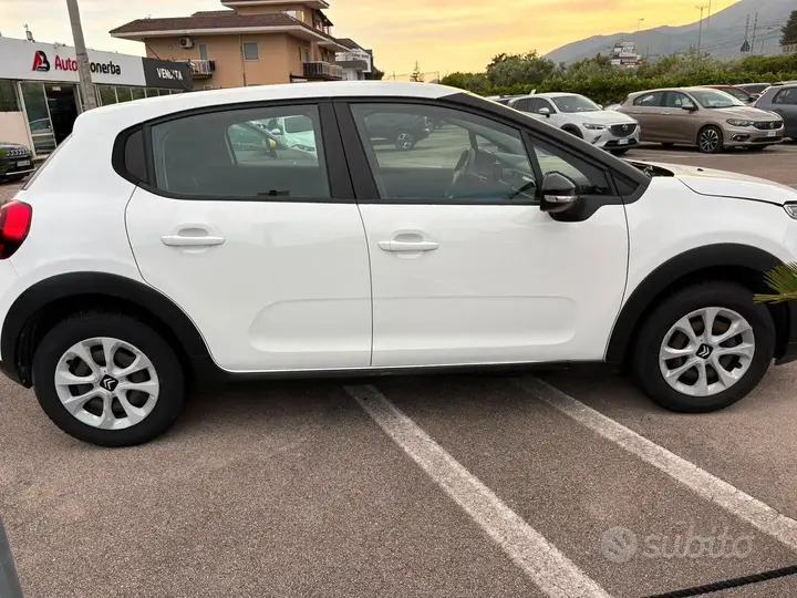 Citroen C3 2018 photo 3
