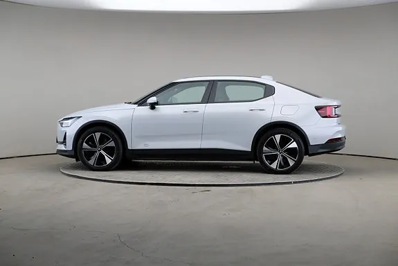 Polestar 2 2023 photo 4