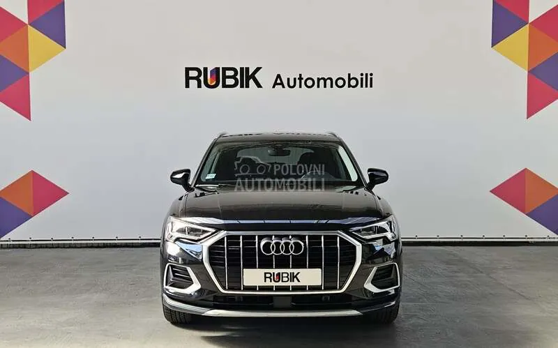 Audi Q3 2023 photo 2