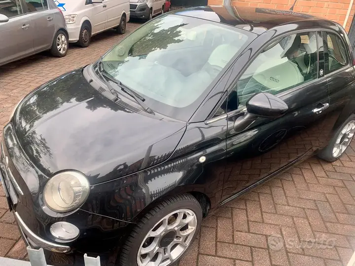 Fiat 500 2011 photo 2