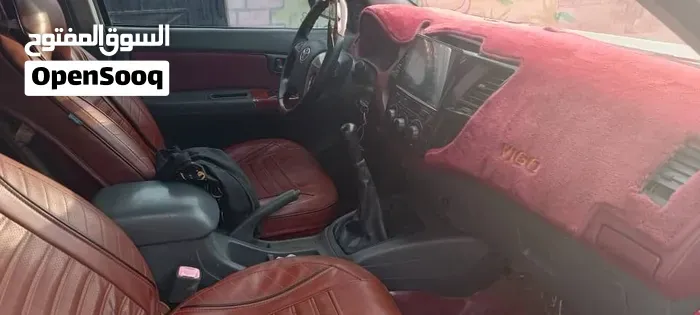 Toyota Hilux 2014 photo 2