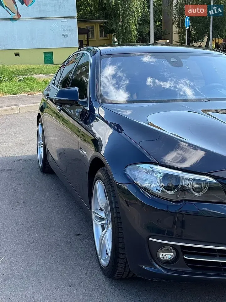 BMW 5 Series 2014 photo 2