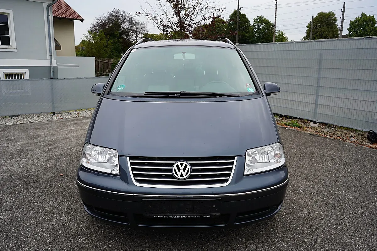 Volkswagen Sharan 2007 photo 2