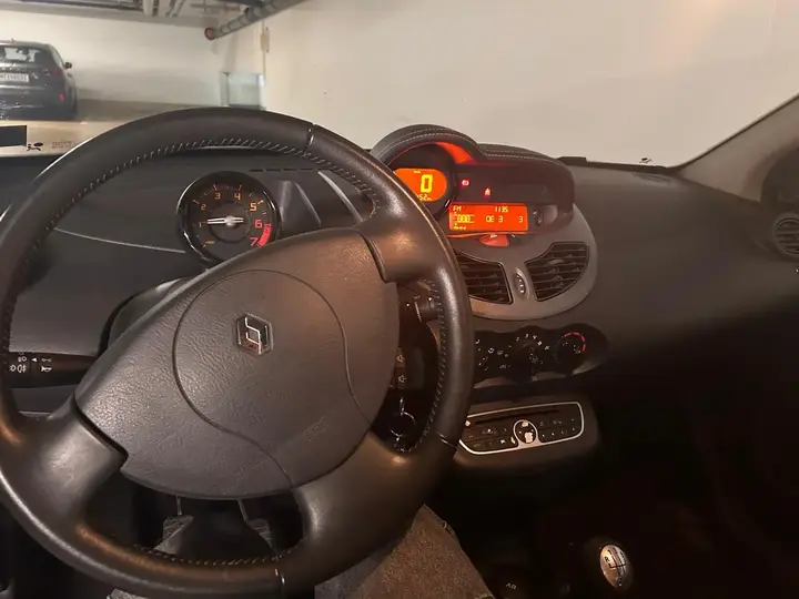 Renault Twingo 2011 photo 3