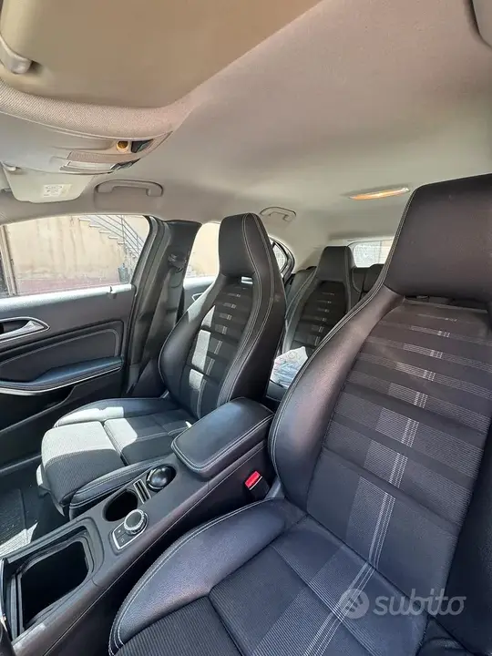 Mercedes-Benz A180D 2018 photo 4