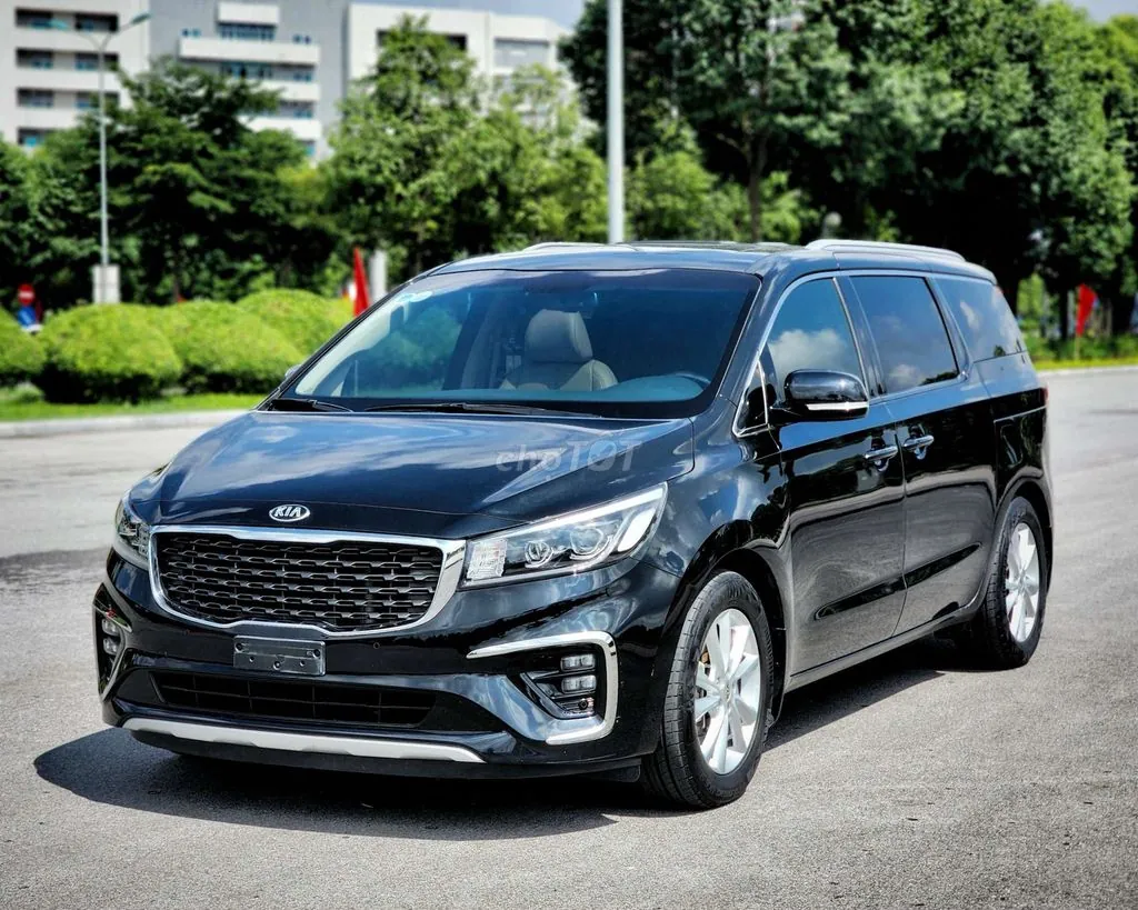Kia Sedona 2021 photo 2
