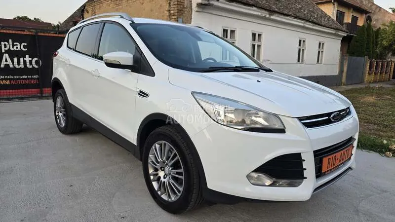 Ford Kuga 2014 photo 3