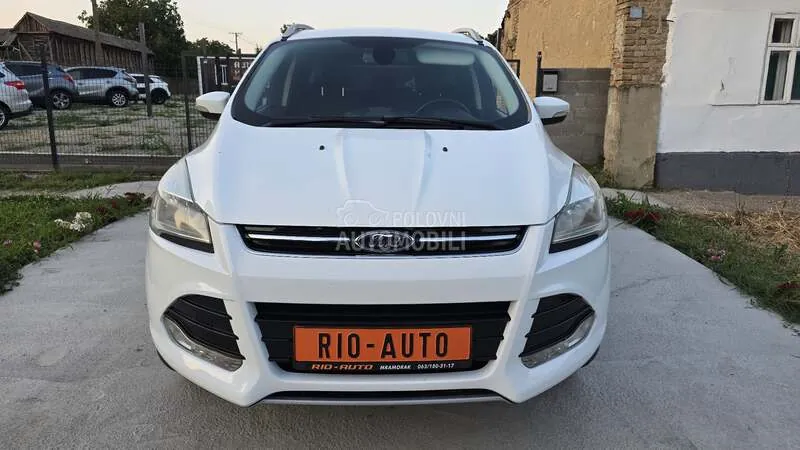 Ford Kuga 2014 photo 2