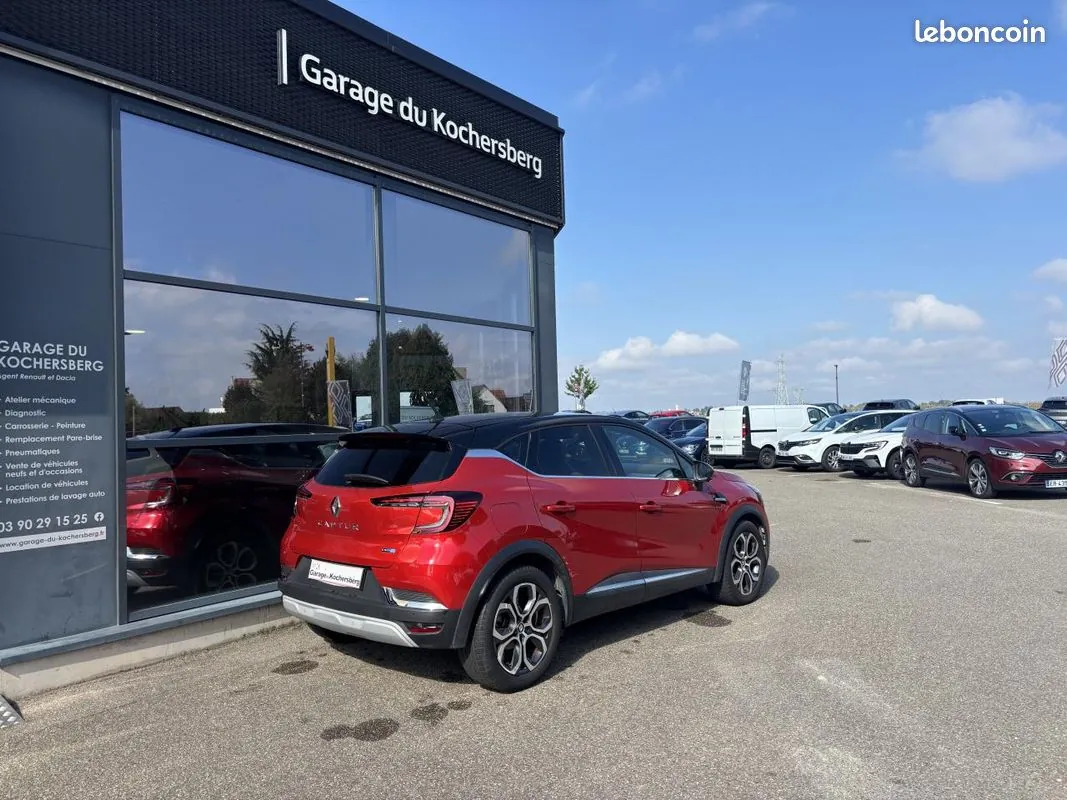 Renault Captur 2022 photo 2