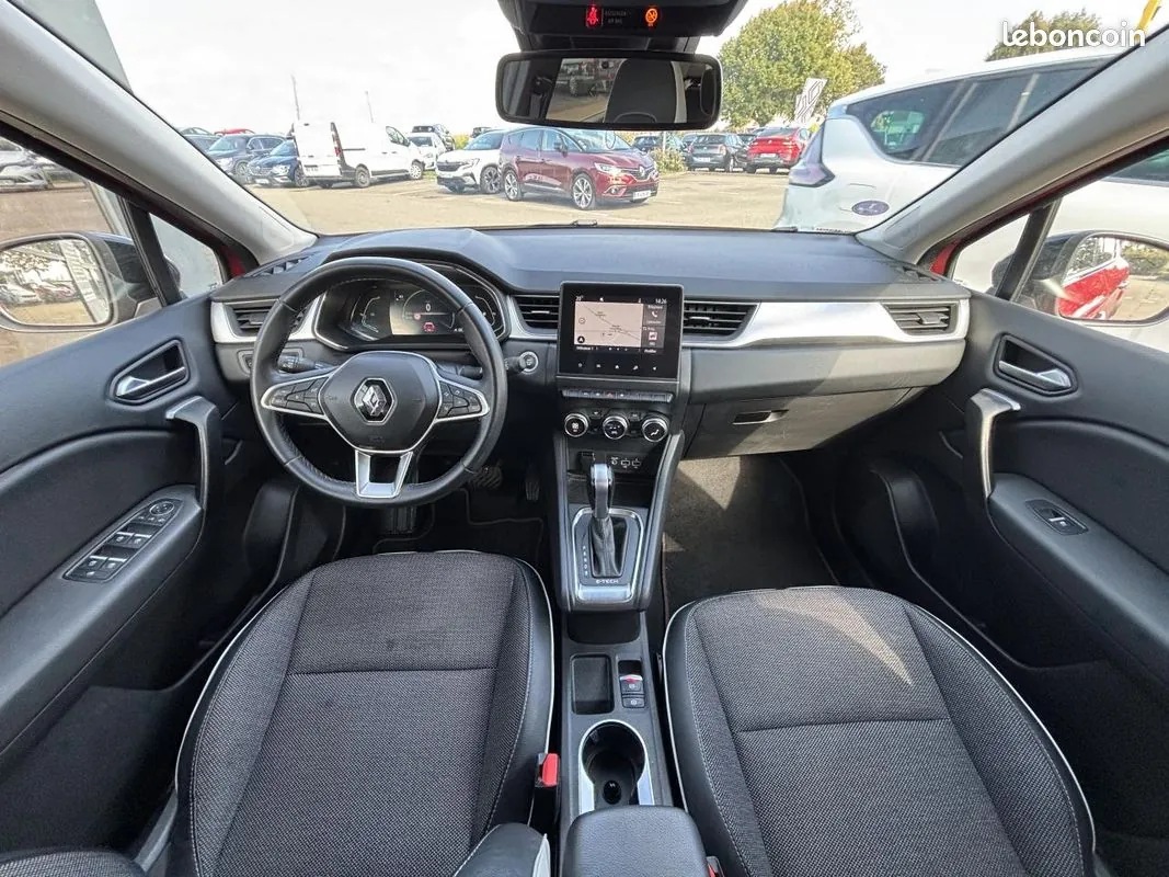 Renault Captur 2022 photo 3