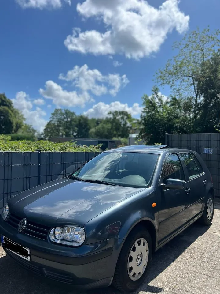 Volkswagen Golf 4