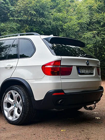 BMW X5 2010 photo 4