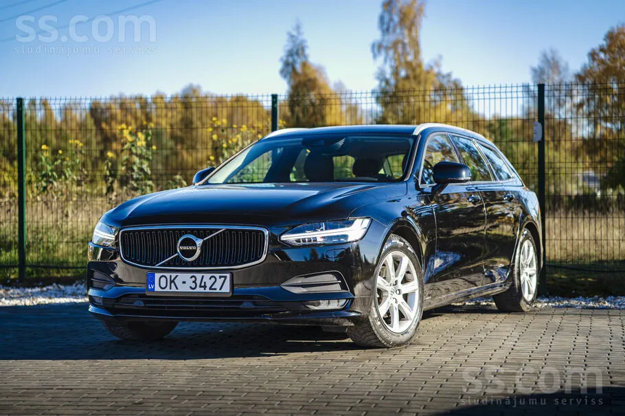 Volvo V90