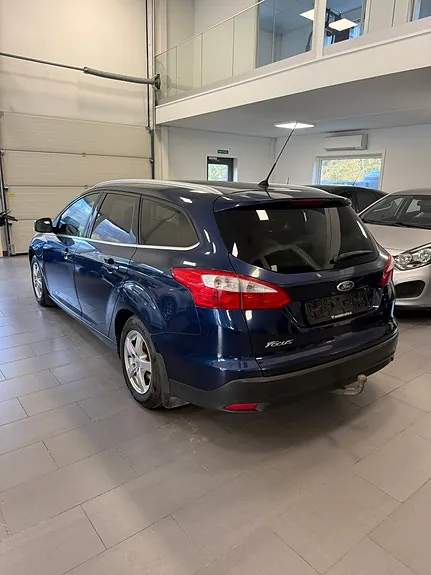 Ford Focus 2011 photo 4