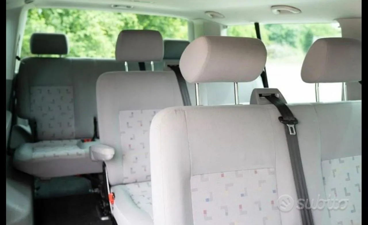Volkswagen Multivan 2008 photo 2