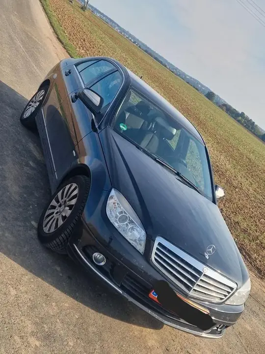 Mercedes-Benz C180