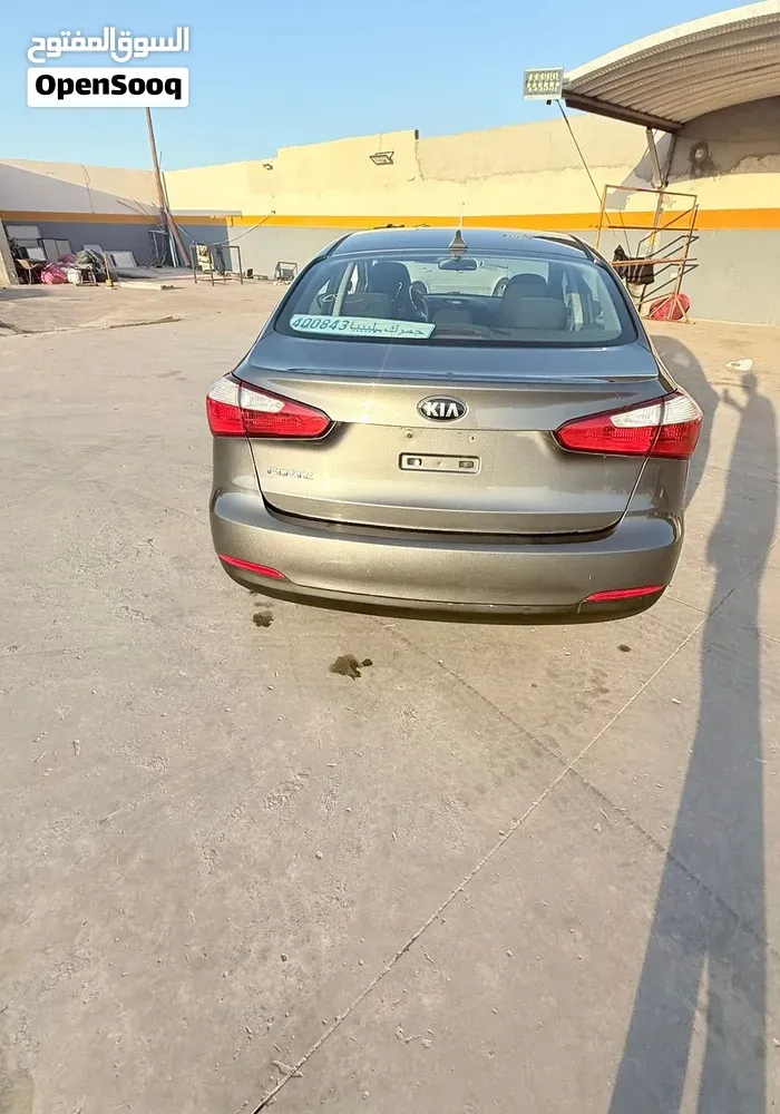 Kia Forte 2014 photo 2