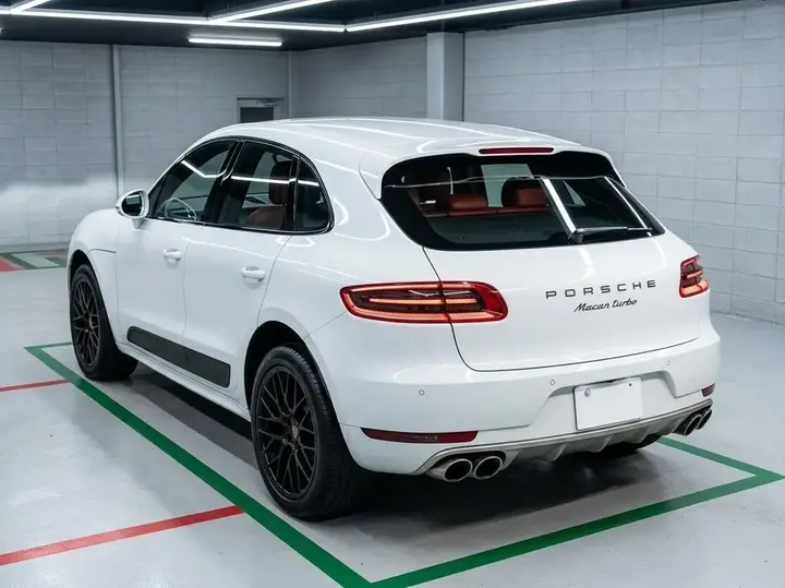 Porsche Macan 2015 photo 2